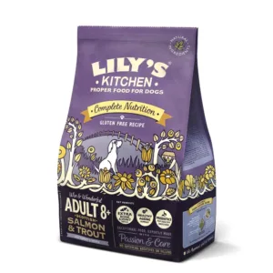Comanda online Lily's Kitchen For Dogs Complete Nutrition Adult 8+ Salmon & Trout 1kg