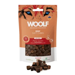 Comanda online WOOLF Soft Cubes Beef Monoprotein 100g gustari moi din vita pentru caini